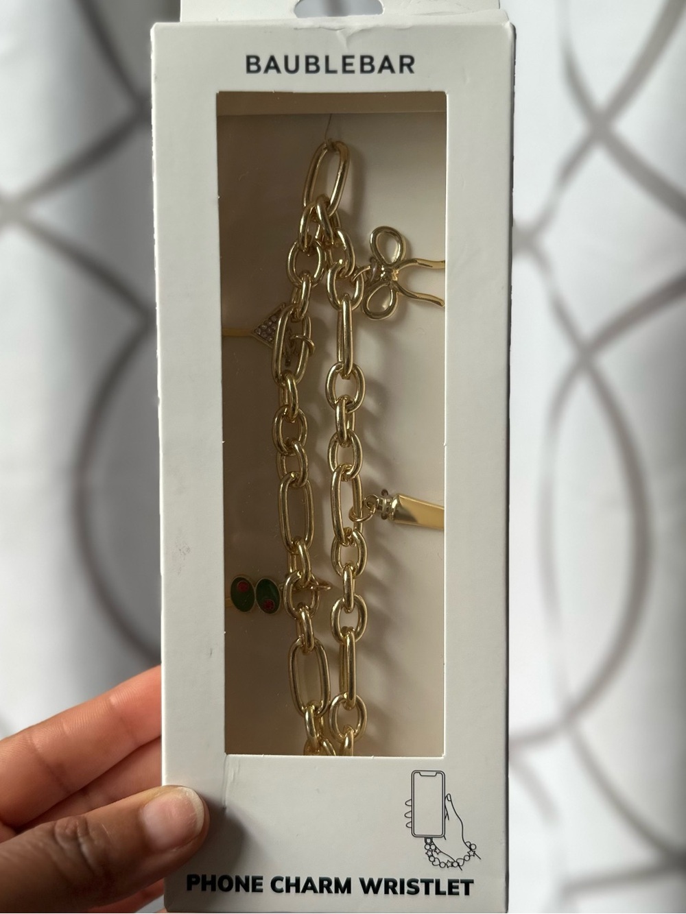 BaubleBar Gold Phone Charm Wristlet – Never Worn✨📱